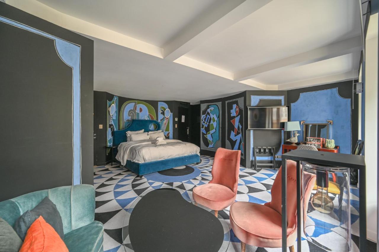 Exceptional suite in saint Germain des Près  Parigi Esterno foto